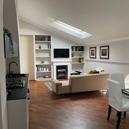 Apartmán Civico 16 Chiaravalle Marche Exteriér fotografie