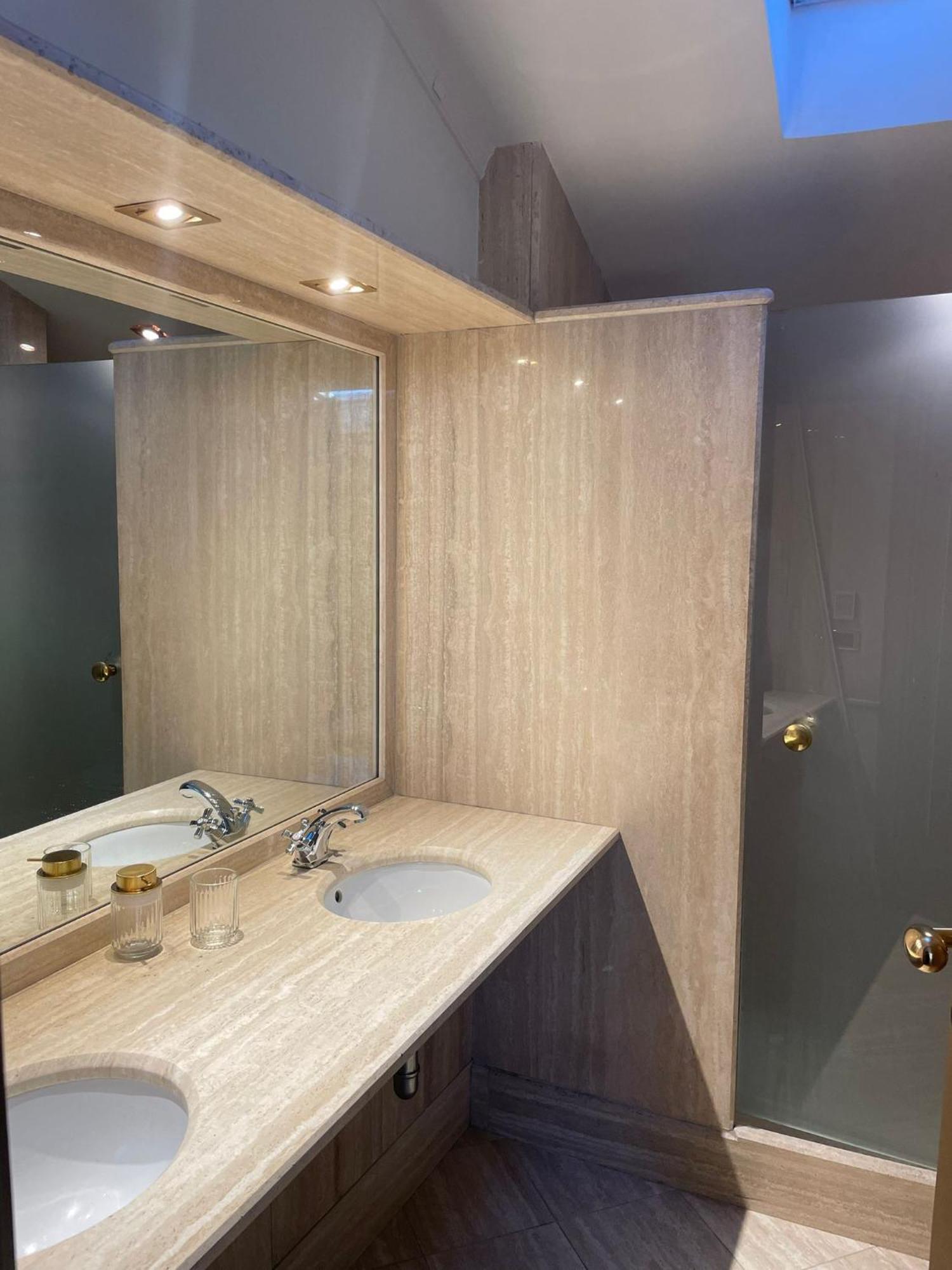 Apartmán Civico 16 Chiaravalle Marche Exteriér fotografie